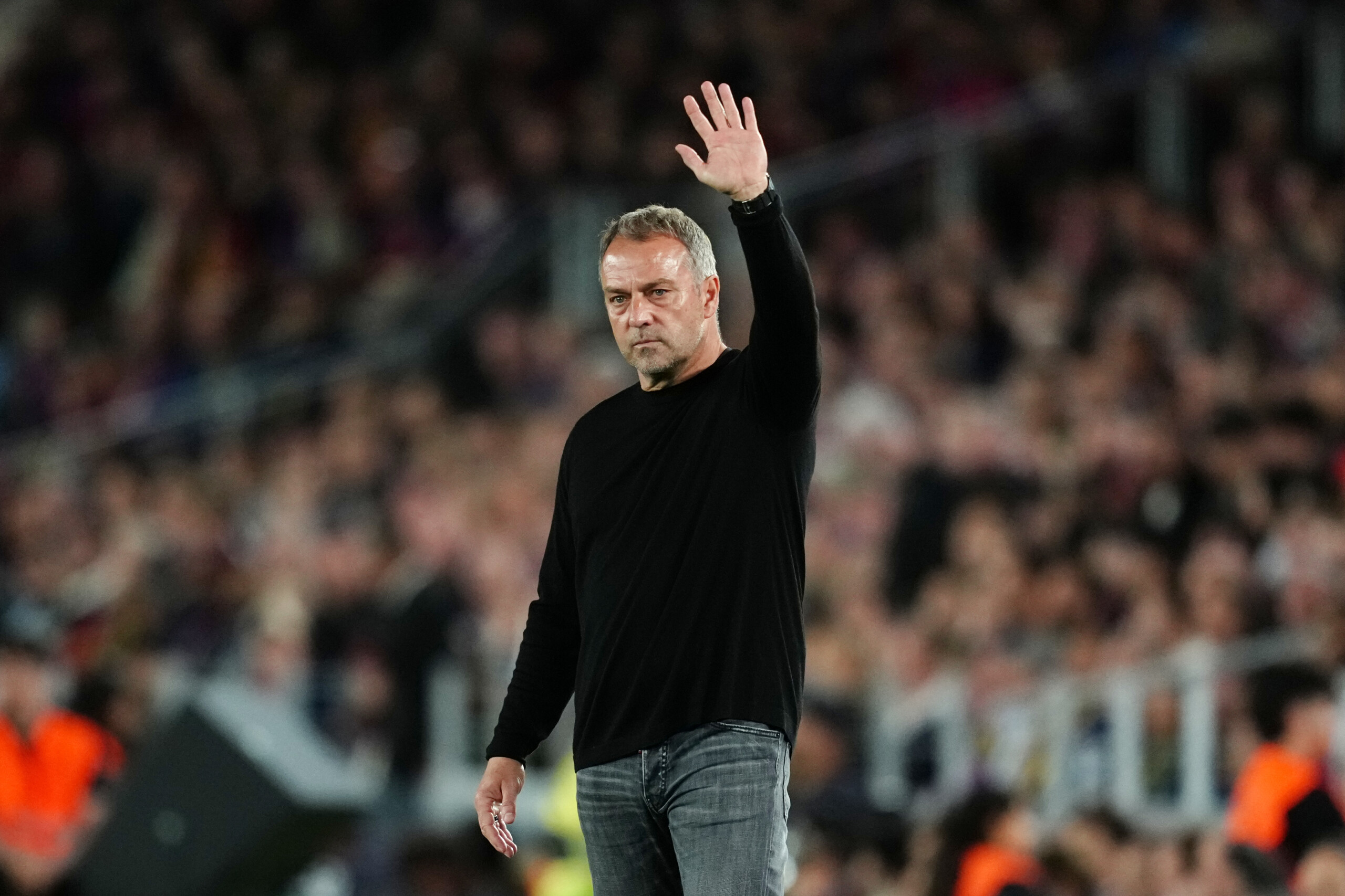 barcelona flick extends contract until 2028 very happy scaled