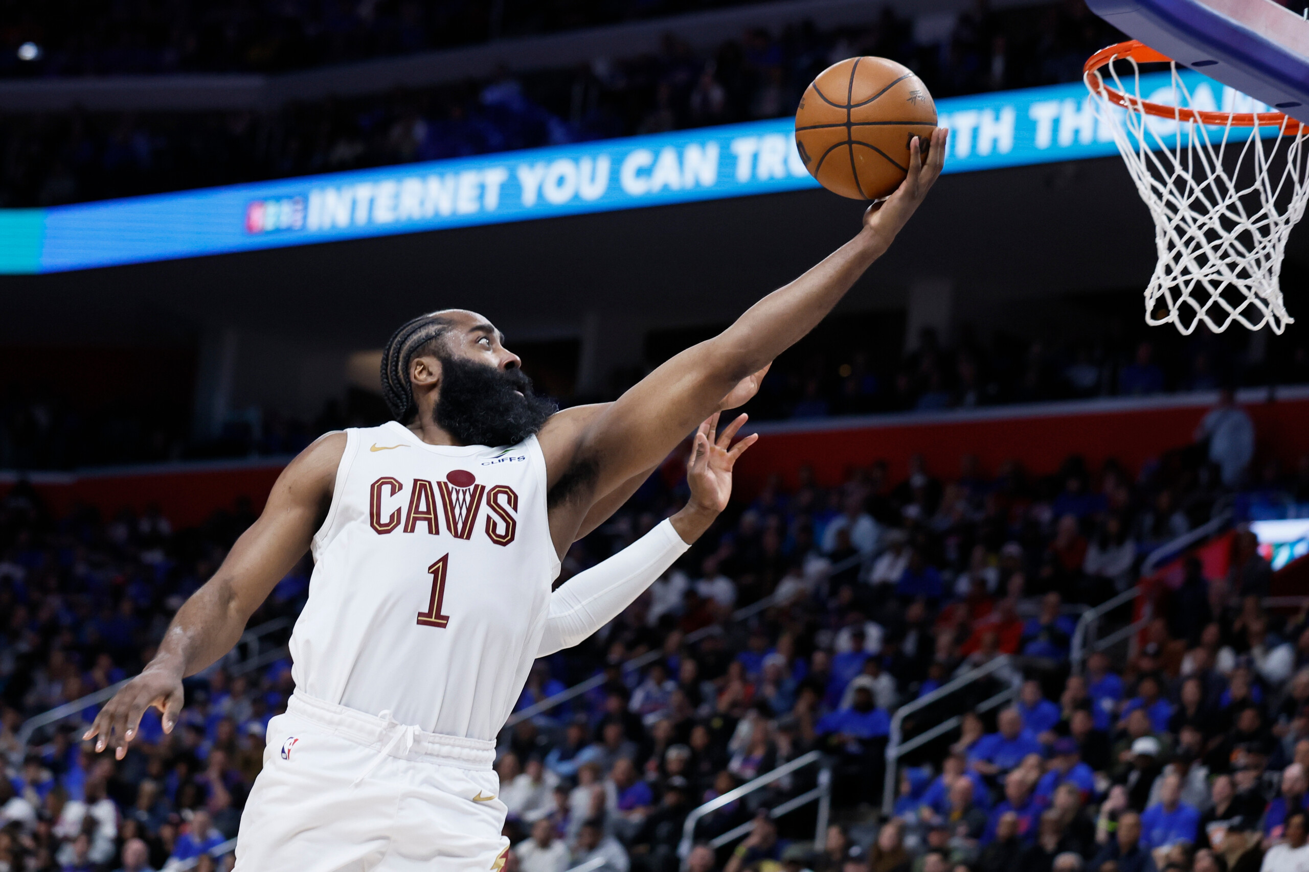 playoffs nba les cavs simposent a detroit et menent 3 2 dans la serie scaled