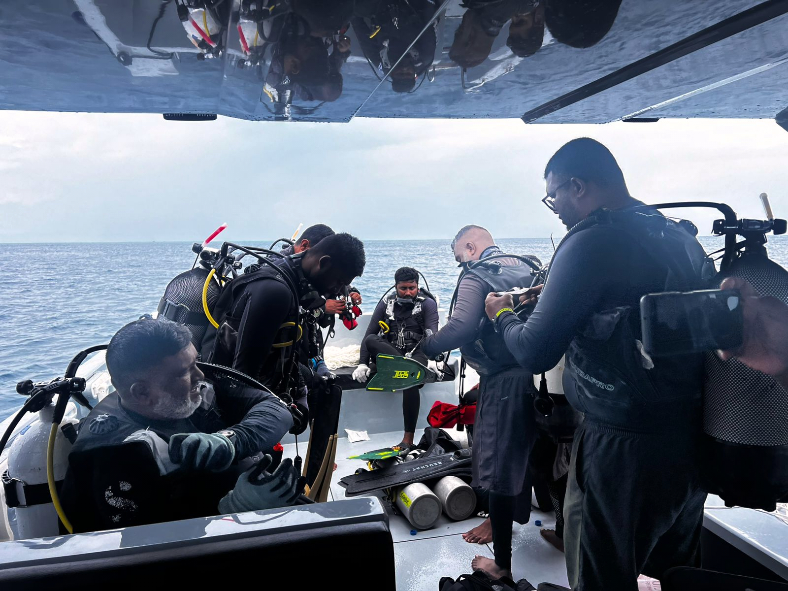 italie deces aux maldives les autorites confirment le deces dun militaire charge de la recuperation des corps
