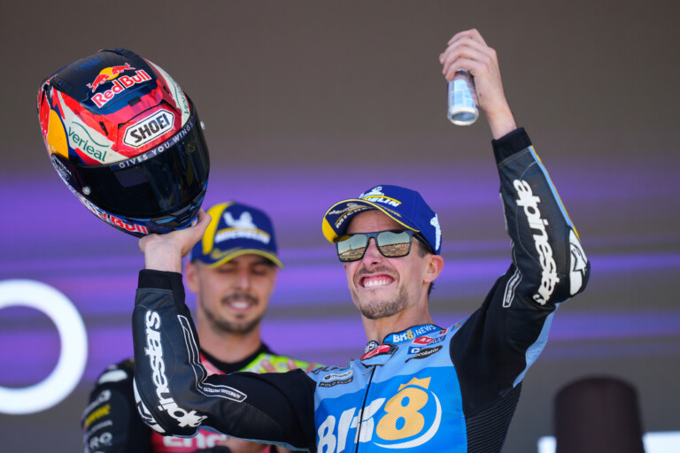 motogp grand prix de catalogne alex marquez remporte le sprint acosta et di giannantonio