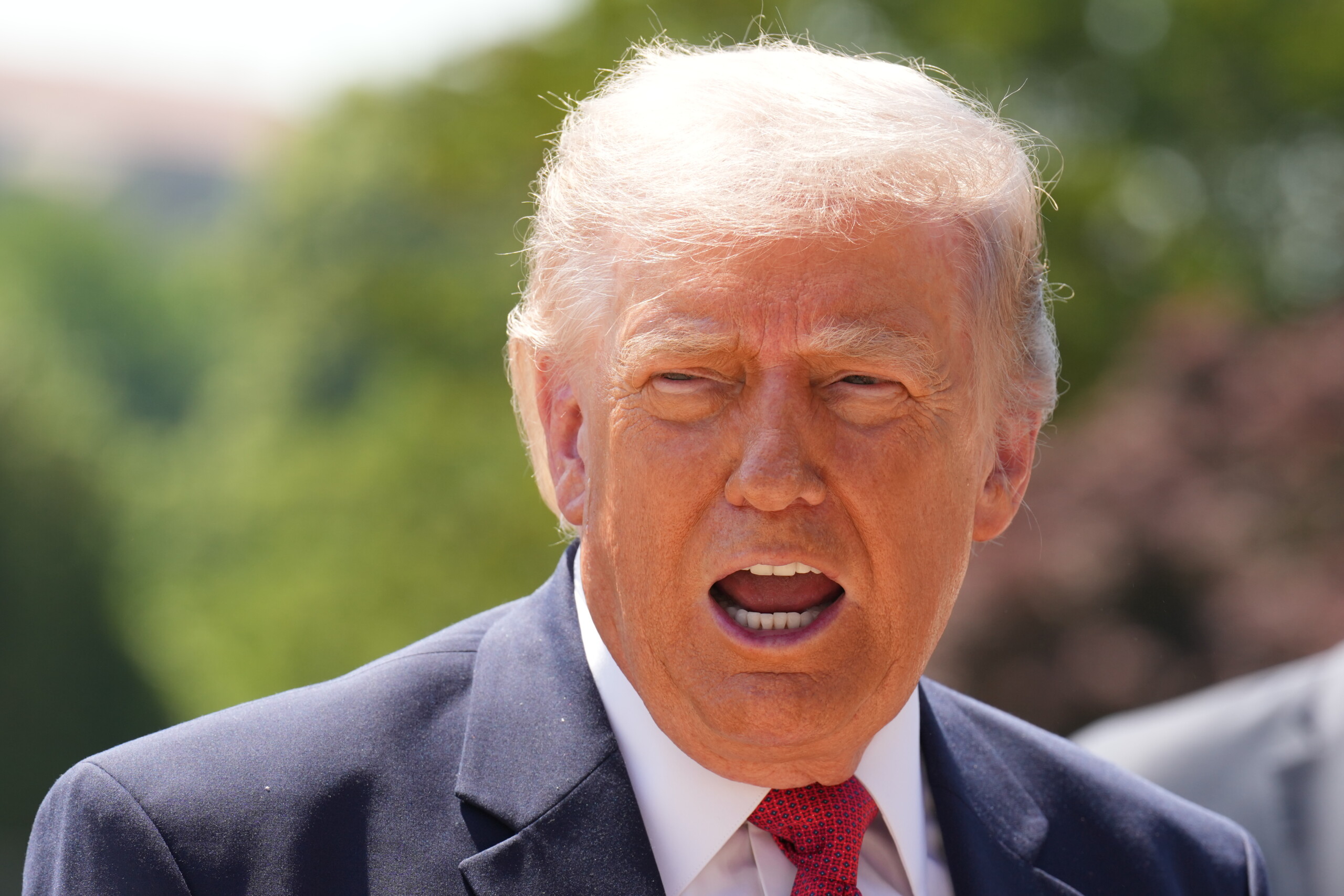 Iran, Trump : « Téhéran a encore deux ou trois jours devant lui, peut-être jusqu'au début de la semaine prochaine » 1 iran trump teheran a encore deux ou trois jours devant lui peut etre jusquau debut de la semaine prochaine scaled