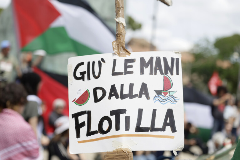 flottille tajani tous les italiens retenus devraient partir jeudi