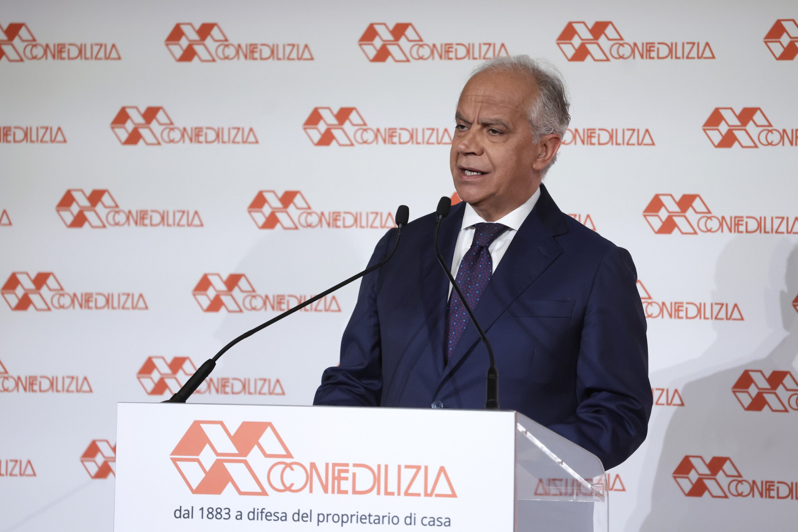 migranti piantedosi cpr en albanie operation innovante va continuer scaled