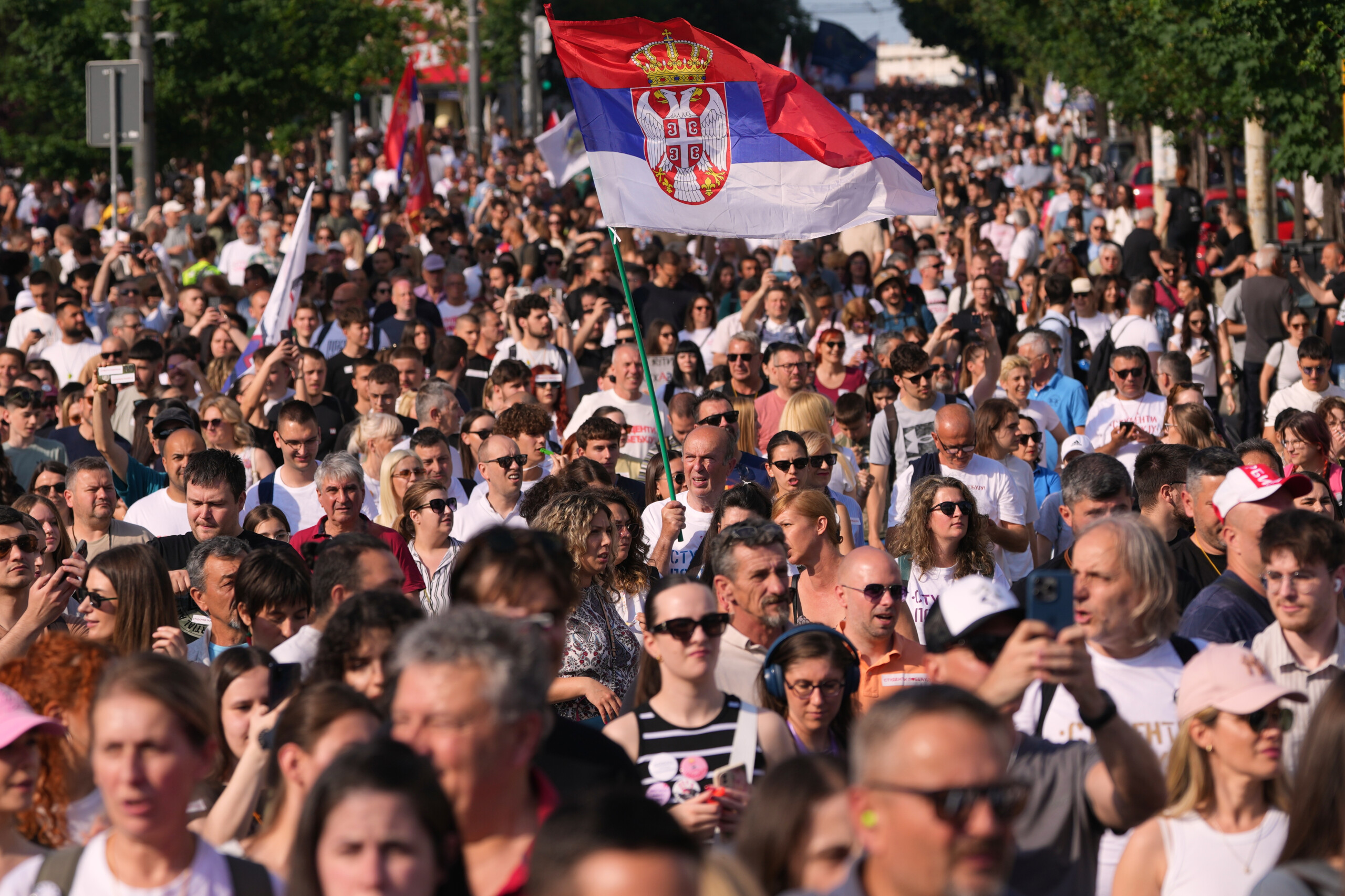 Serbia: Thousands demonstrate in Belgrade against President Vucic 1 serbia thousands demonstrate in belgrade against president vucic scaled