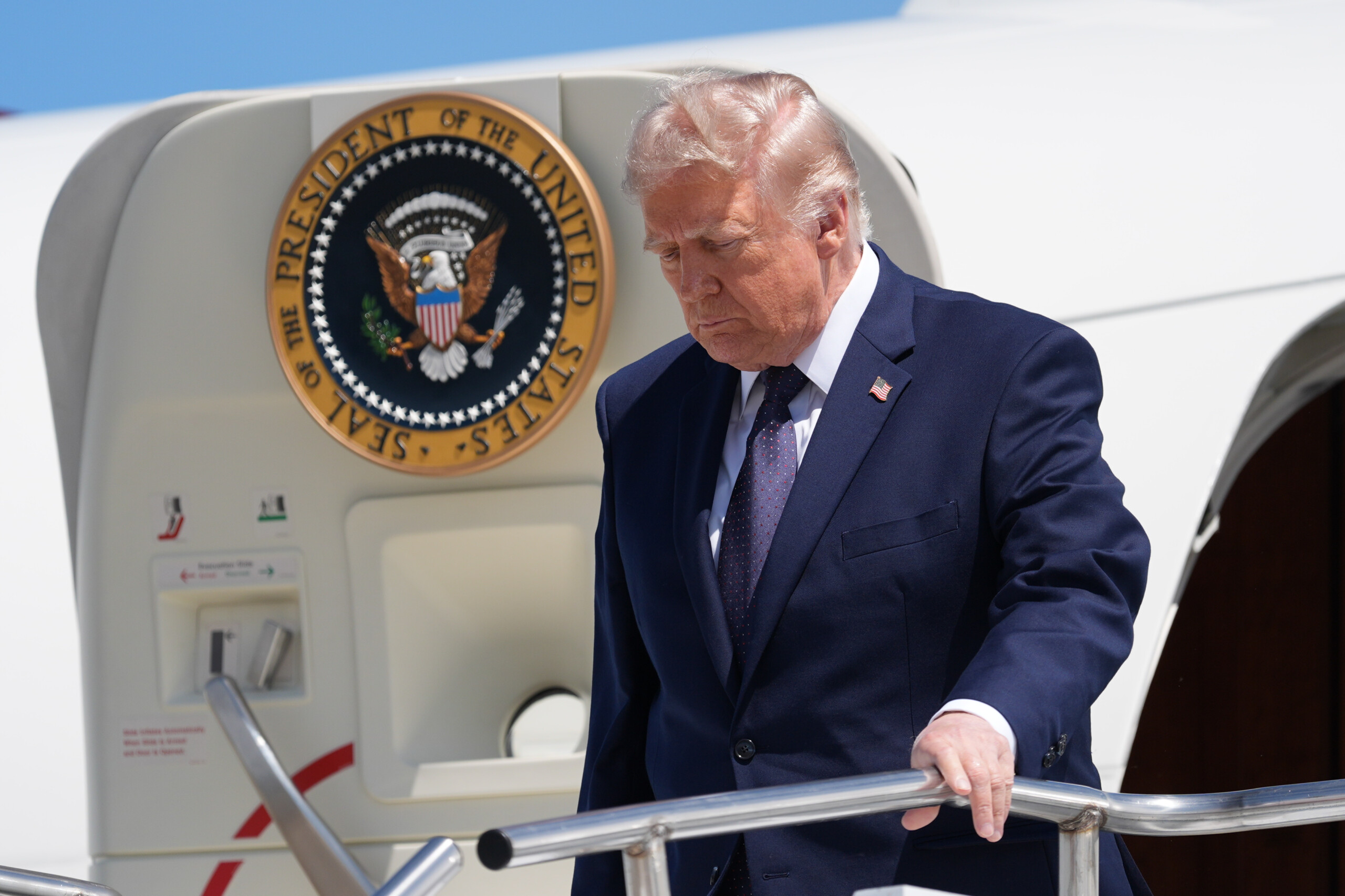 trump frustre envisage une derniere grande operation militaire scaled