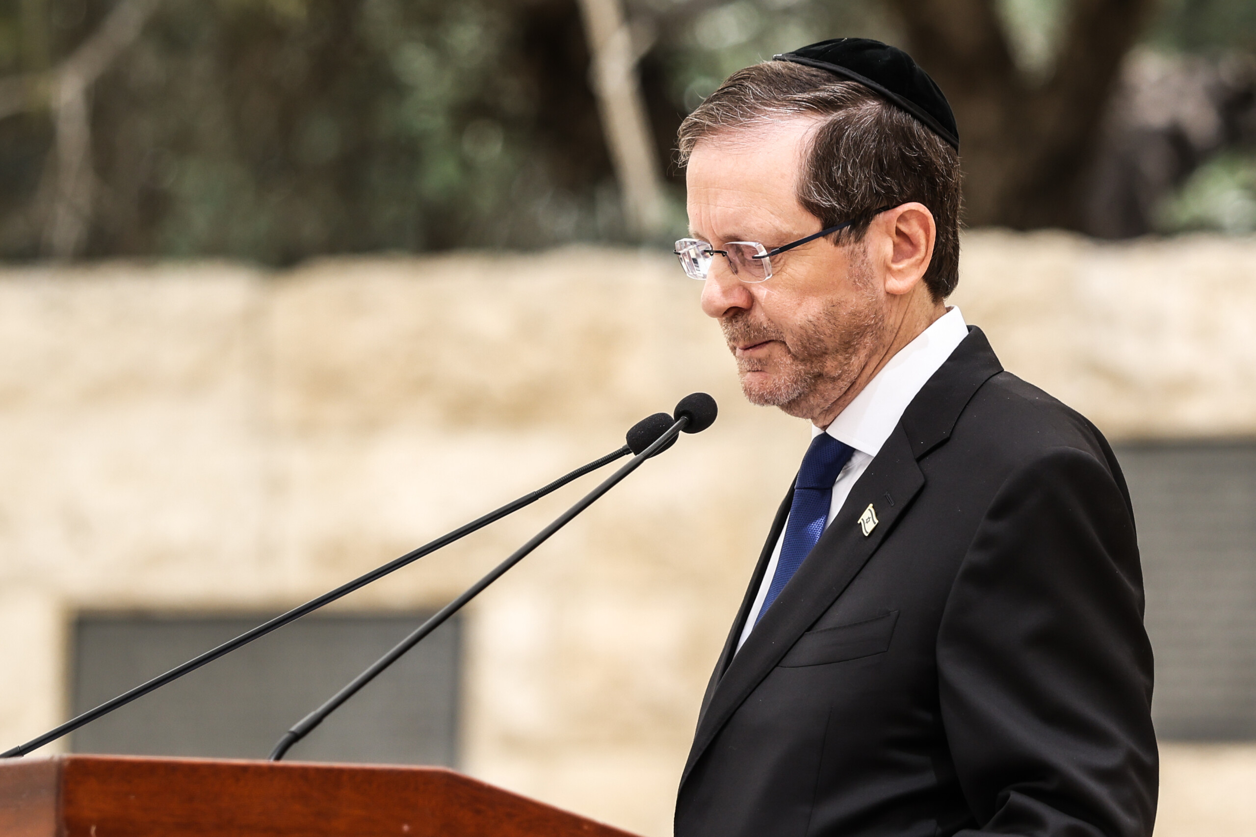 flottille herzog les mauvais traitements infliges aux prisonniers doivent etre interdits scaled