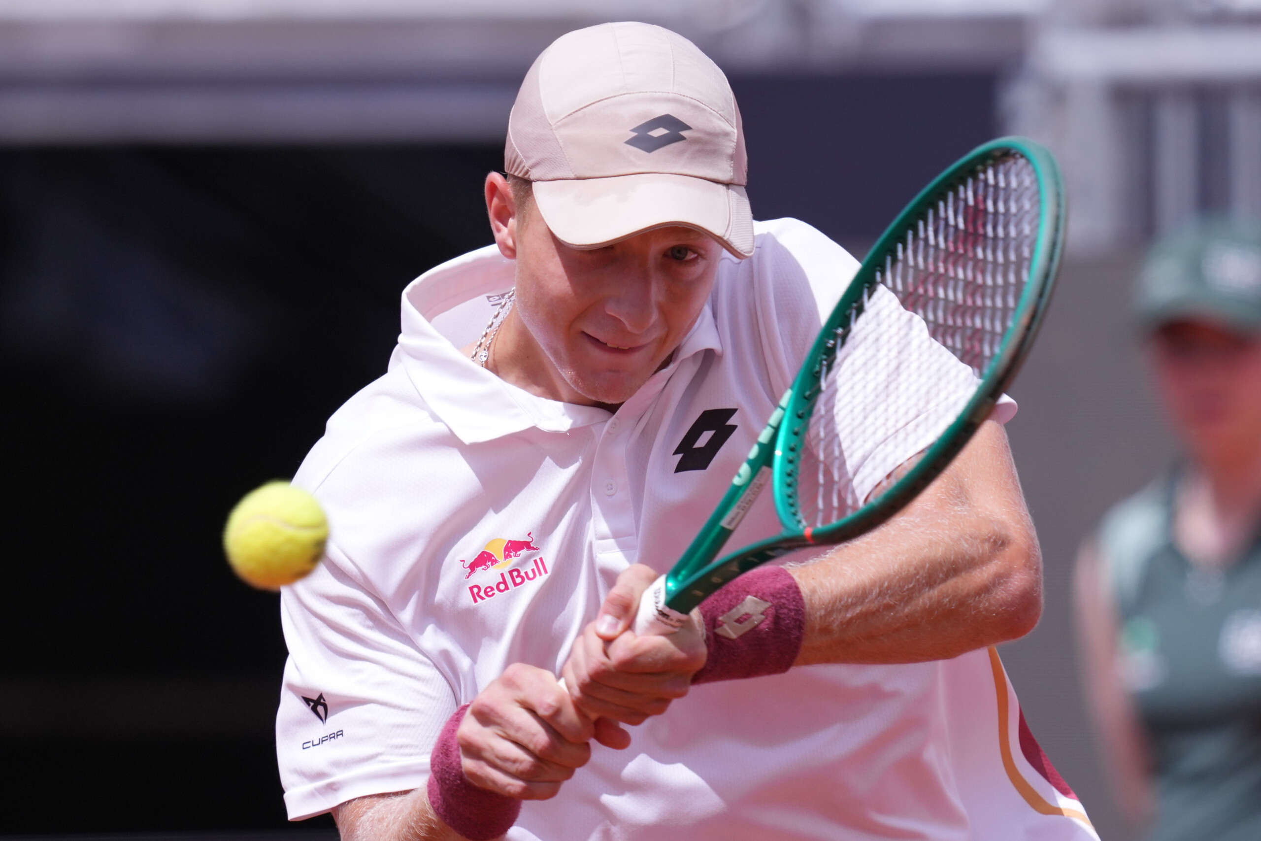 roland garros bellucci elimine des son premier match contre halys scaled
