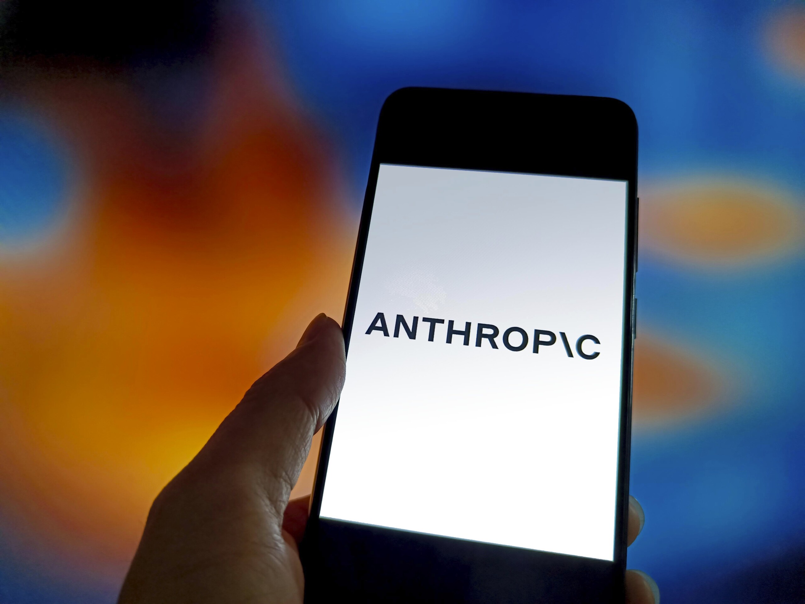 IA : Anthropic évaluée à 965 milliards de dollars, dépassant OpenAI 1 ia anthropic evaluee a 965 milliards de dollars depassant openai scaled