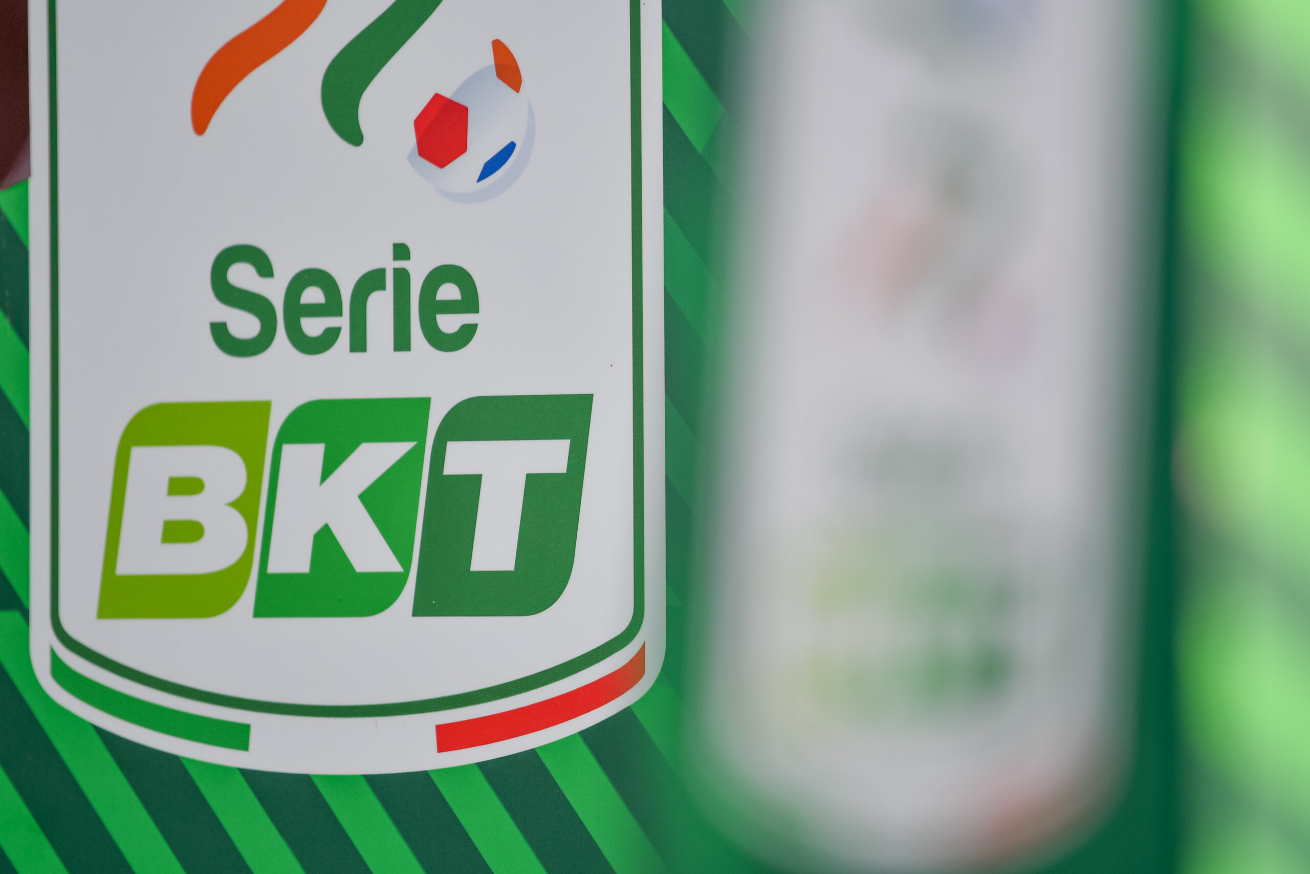 infractions administratives une avalanche de sanctions sabat sur les clubs de serie b et c scaled