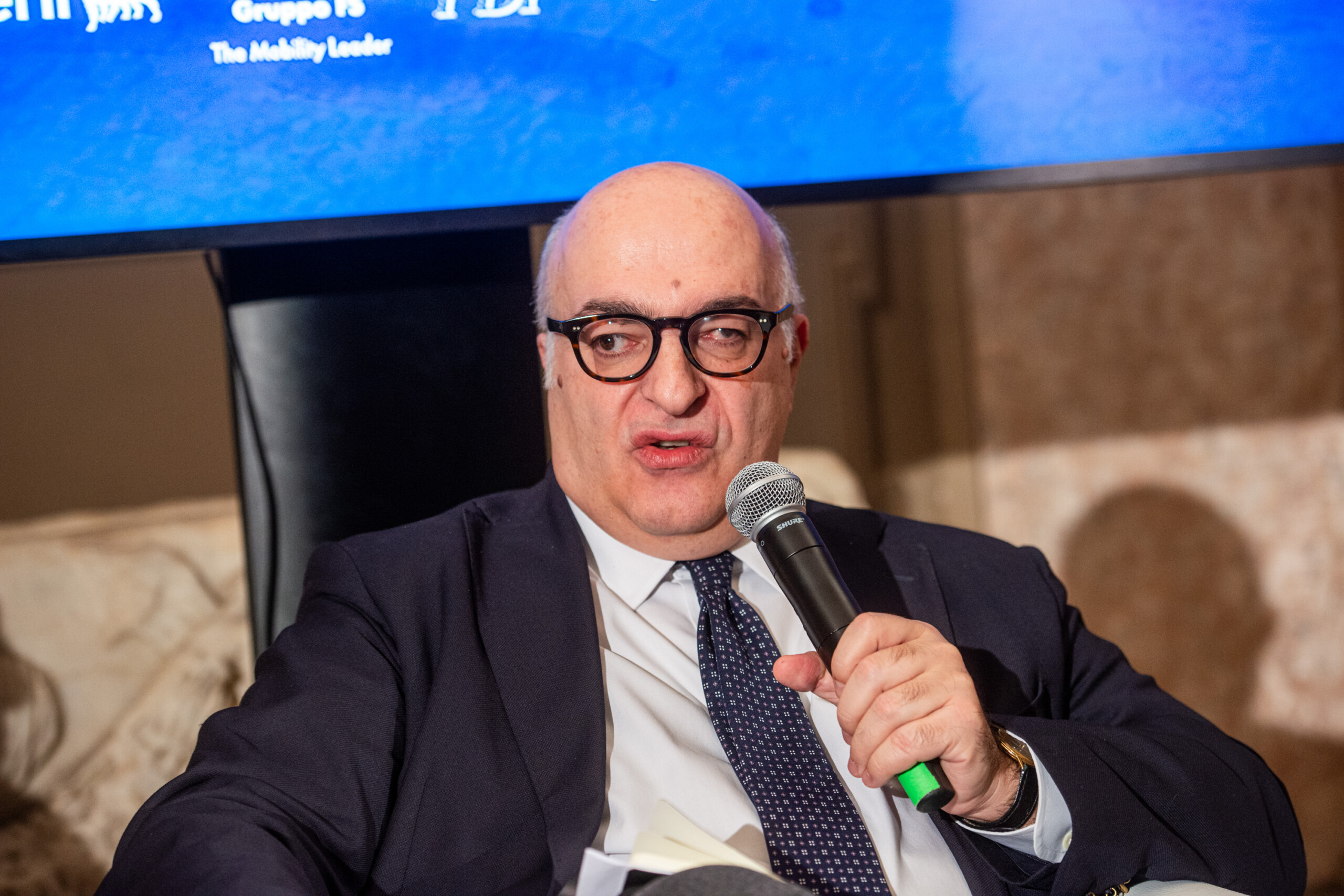 mario sechi licencie par angelucci alors que jetais sous escorte scaled