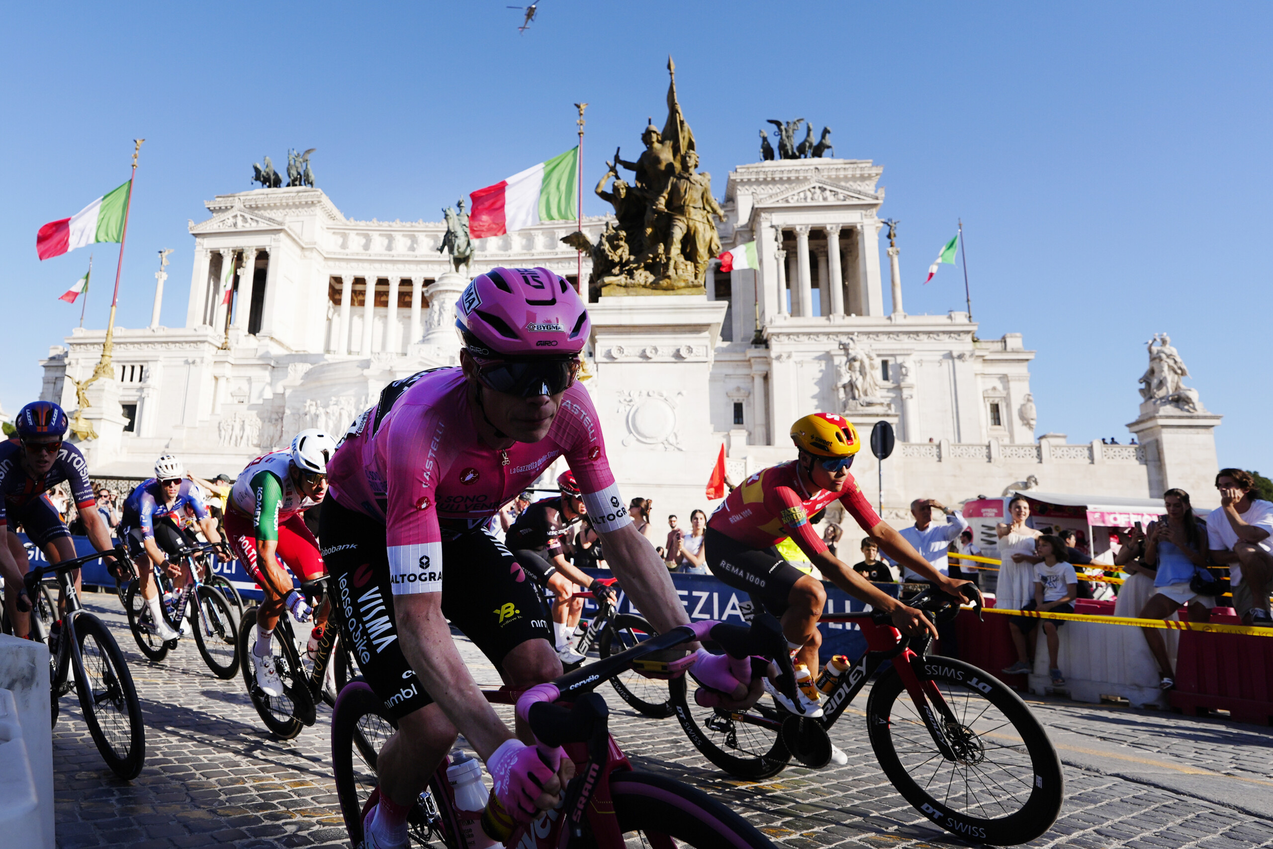 Giro d'Italia : Vingegaard remporte l'édition 2026 1 giro ditalia vingegaard remporte ledition 2026 scaled