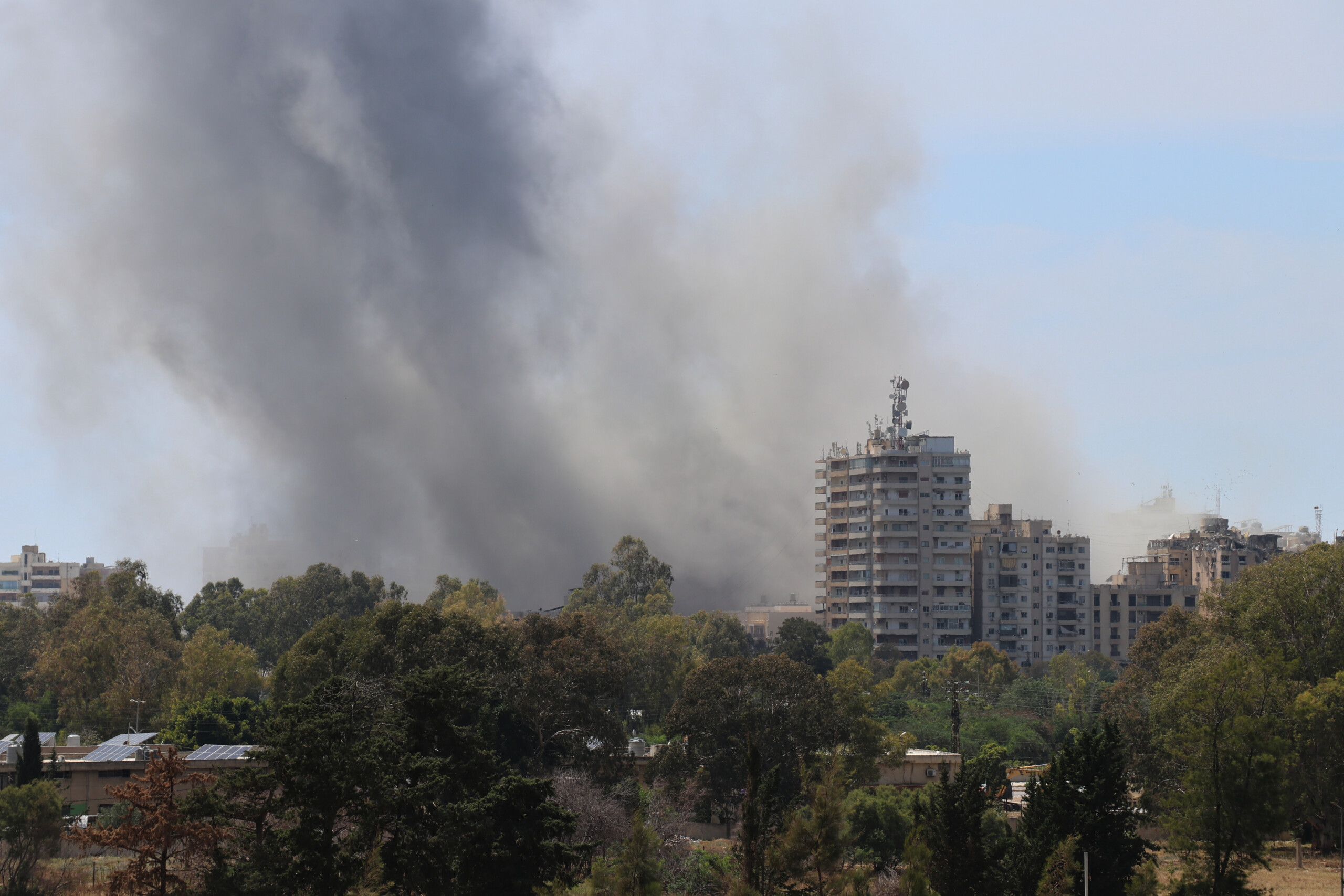 teheran nous nhesiterons pas a aider beyrouth a resister a lagression scaled