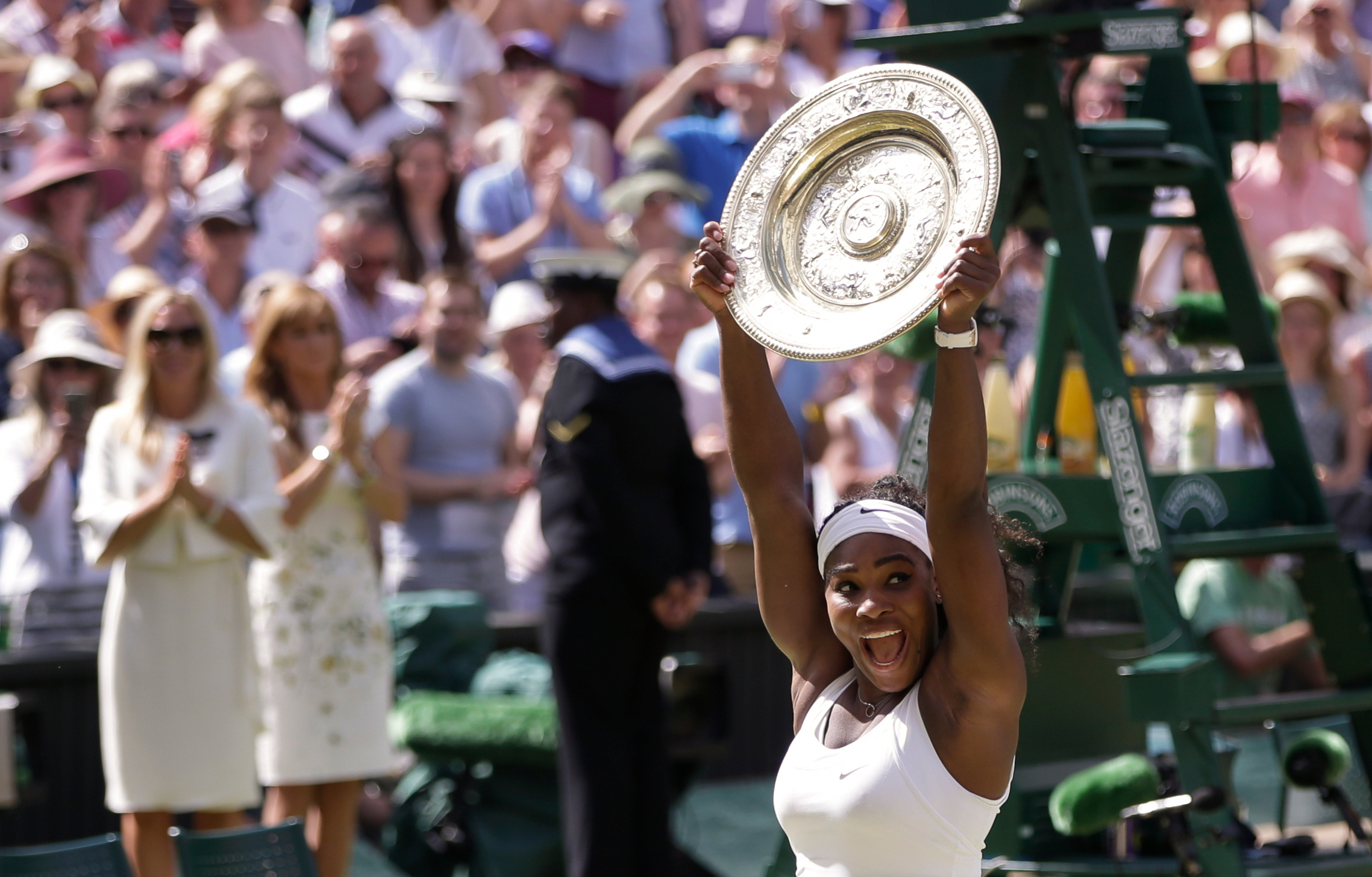 Tennis, retour officiel de Serena Williams : elle jouera le double au Queen’s 1 tennis retour officiel de serena williams elle jouera le double au queens