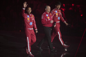 f1 vasseur leclerc ressent profondement son lien avec ferrari un renouvellement naturel