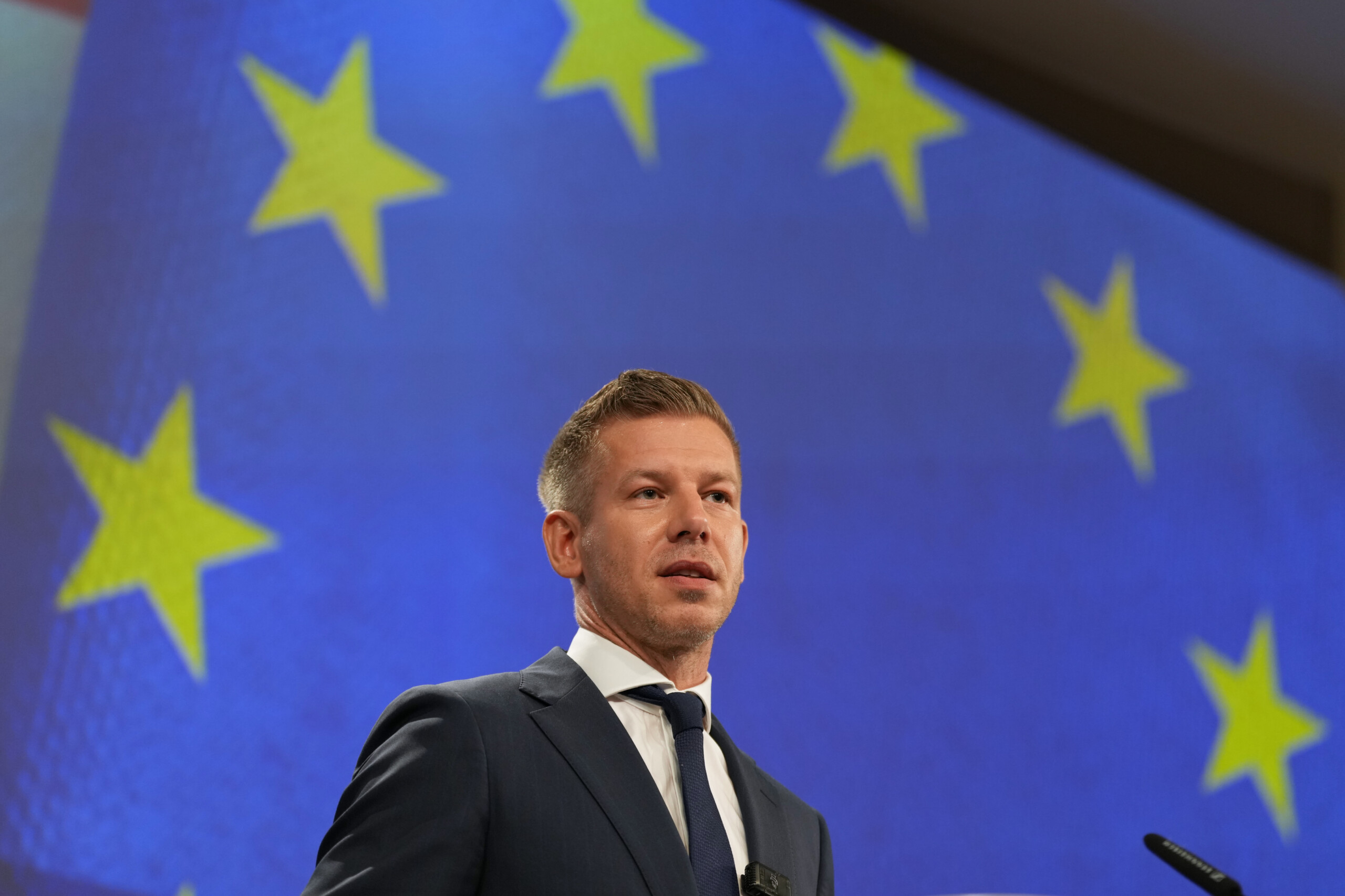 ukraine magyar condamne la guerre mais defend les importations denergie russe scaled