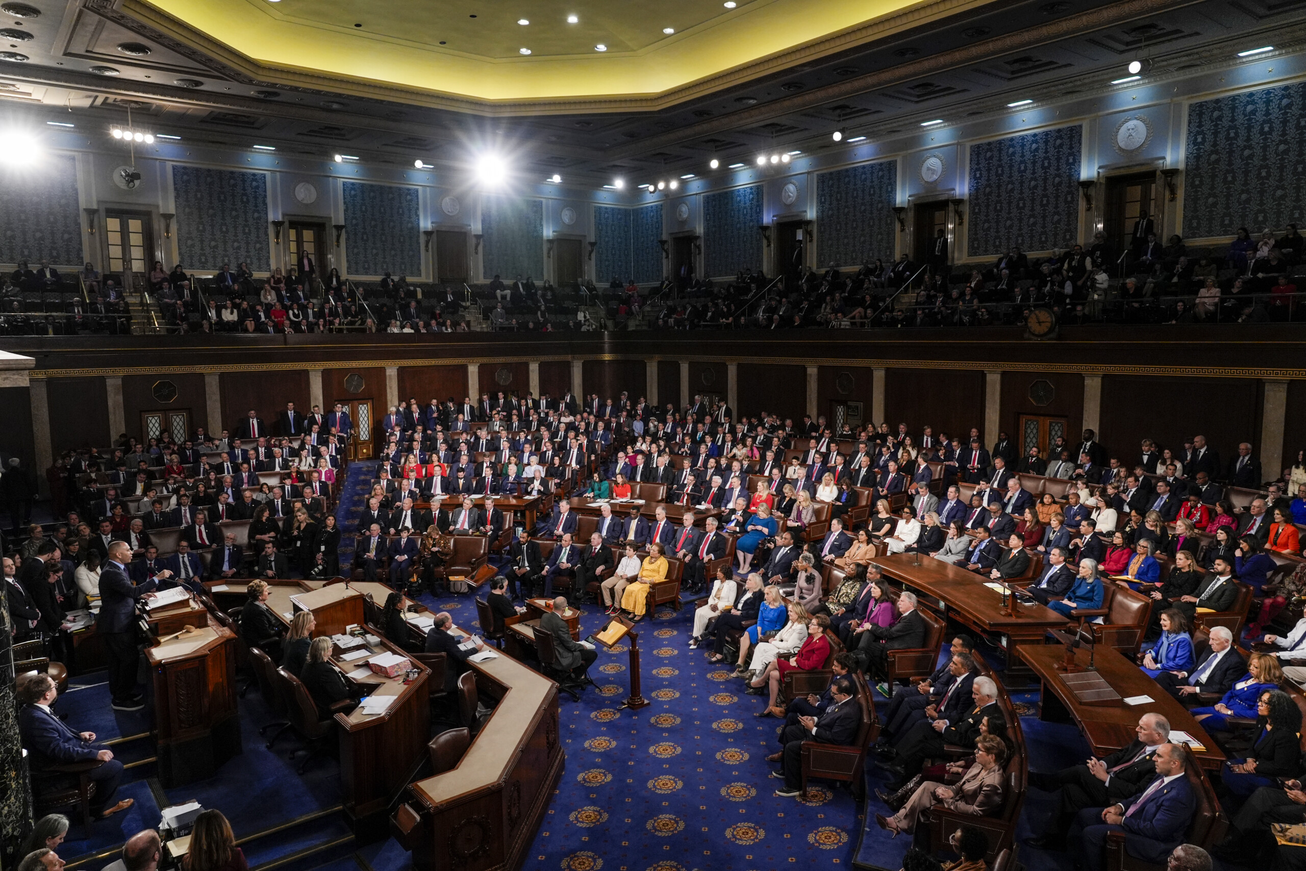 ukraine la chambre des representants americaine approuve laide a kiev et les sanctions contre moscou scaled