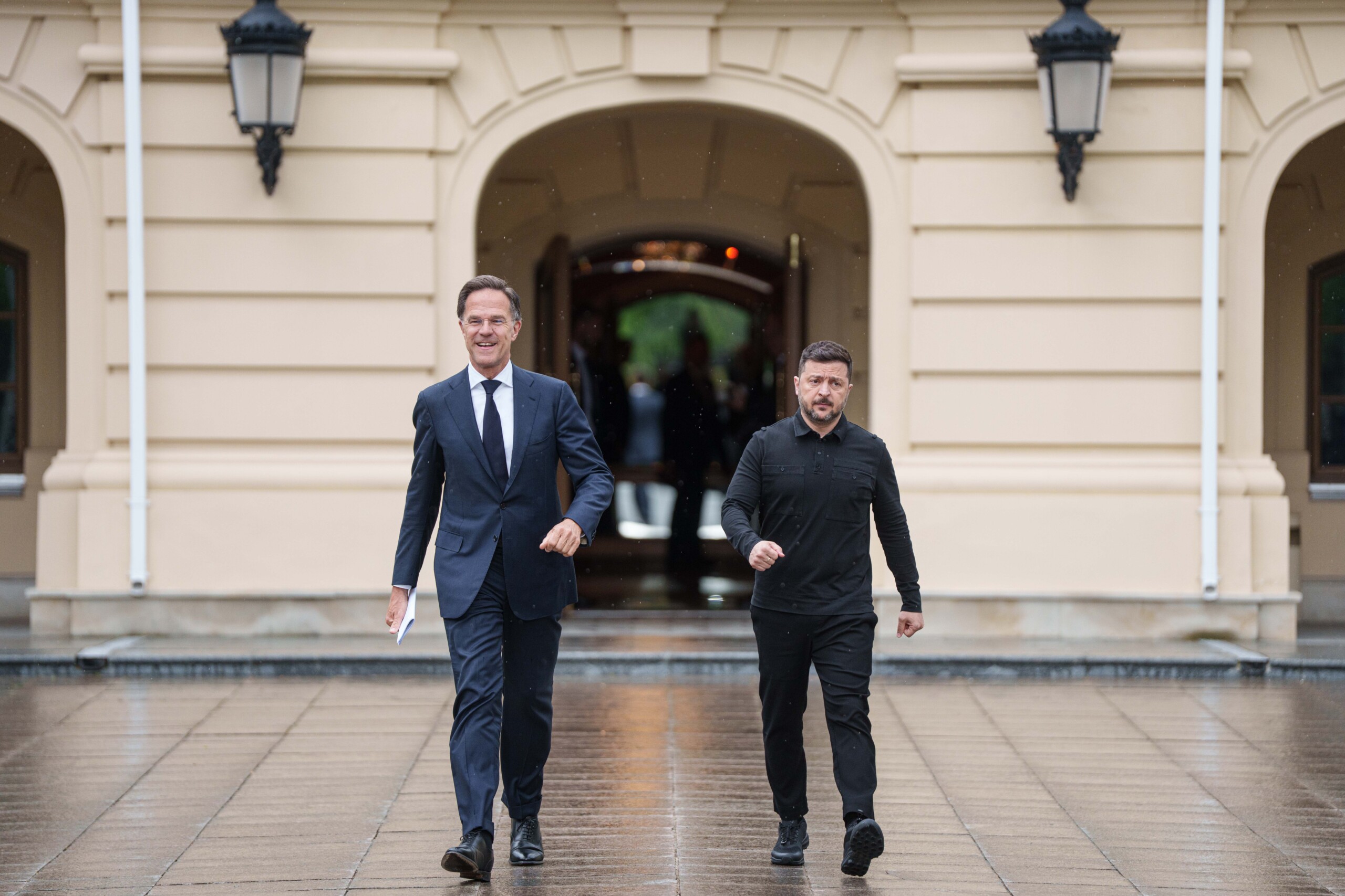 Ukraine, Zelensky : « Nos attaques de drones fonctionnent » 1 ukraine zelensky nos attaques de drones fonctionnent scaled