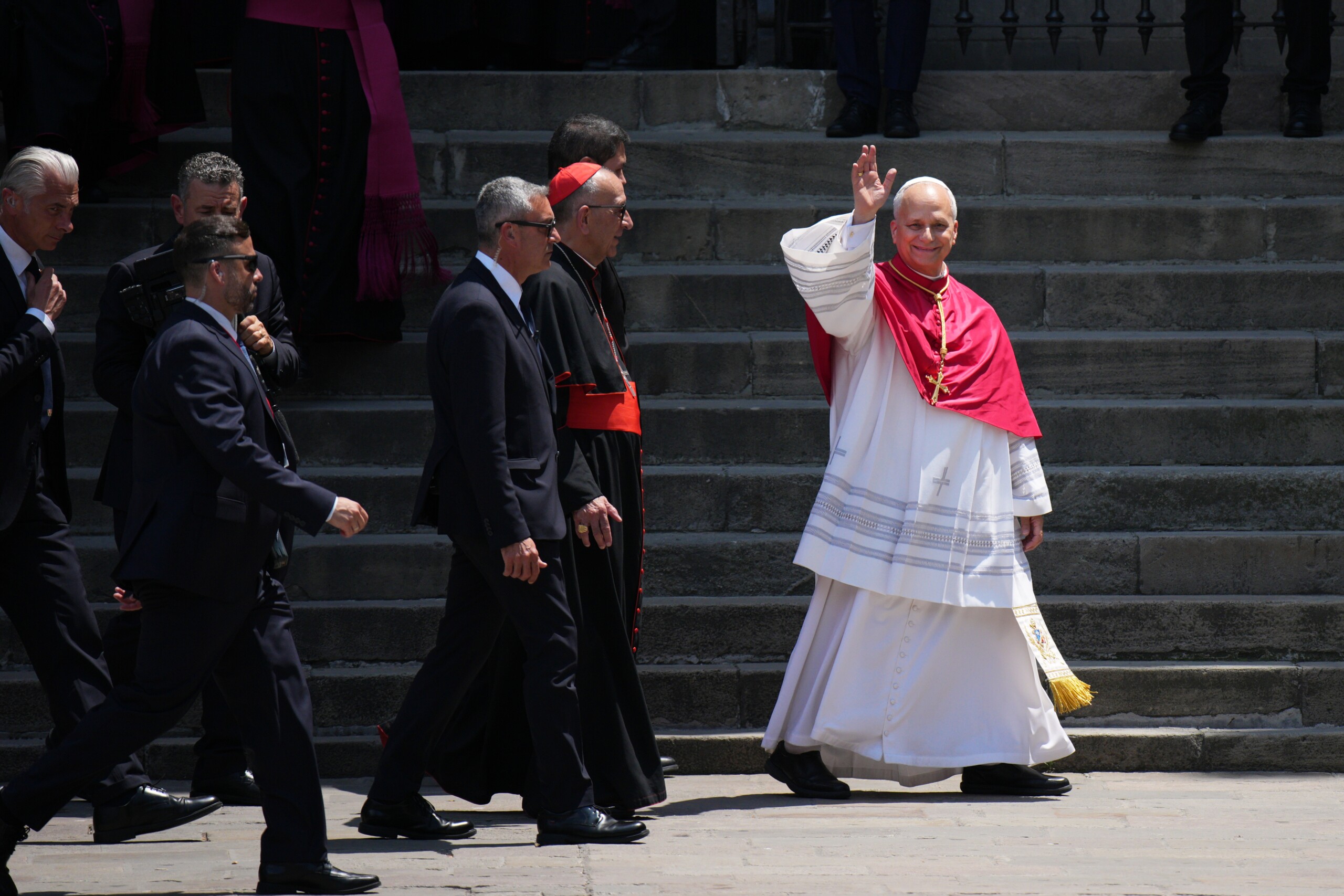 Espagne, rencontre entre le Pape et Bad Bunny hier à Madrid 1 espagne rencontre entre le pape et bad bunny hier a madrid scaled