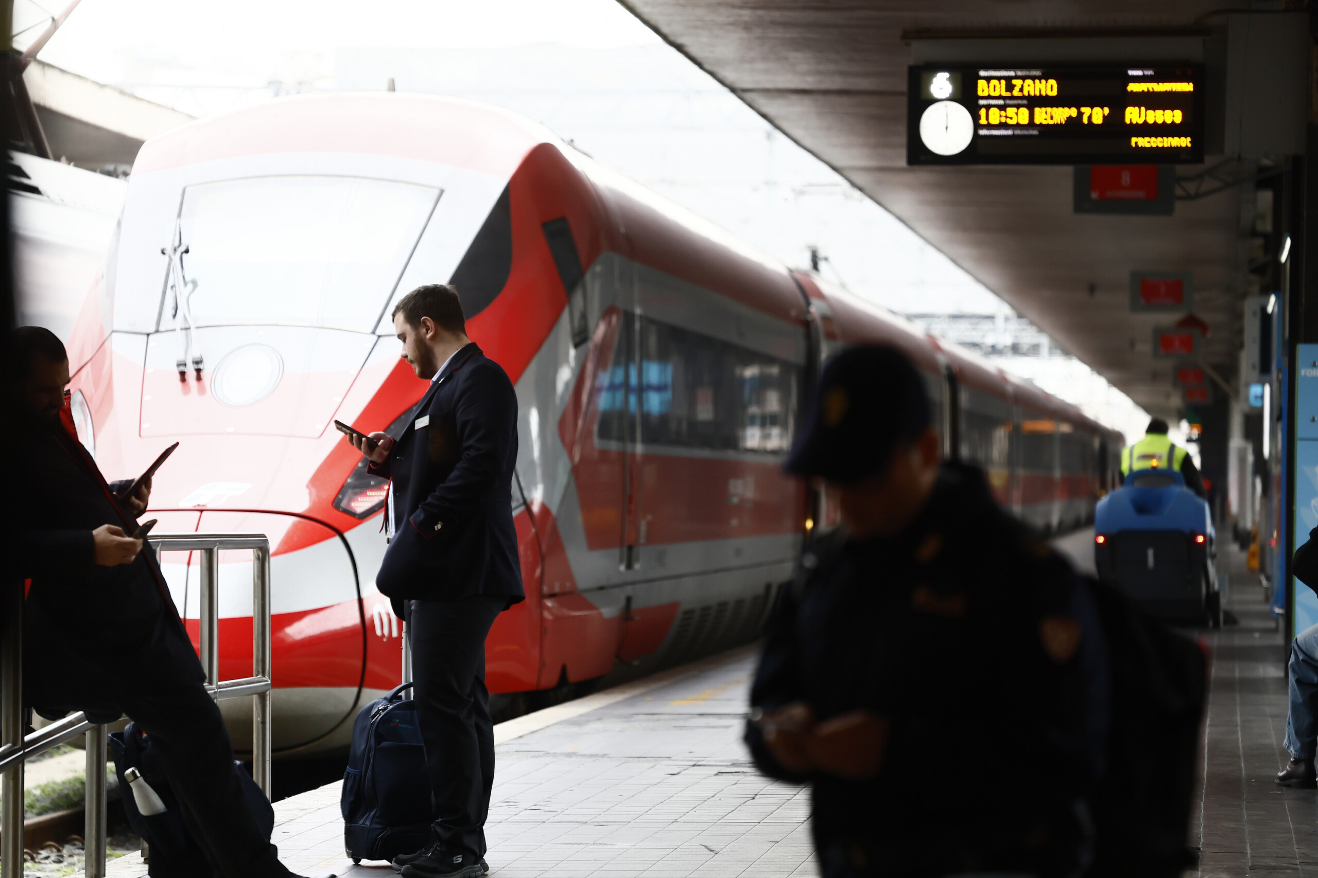 transports mit la greve des trains a ete evitee le dialogue et le bon sens lont emporte scaled