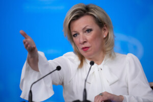 ukraine moscou nous repondrons aux sanctions de lue par des mesures efficaces et severes
