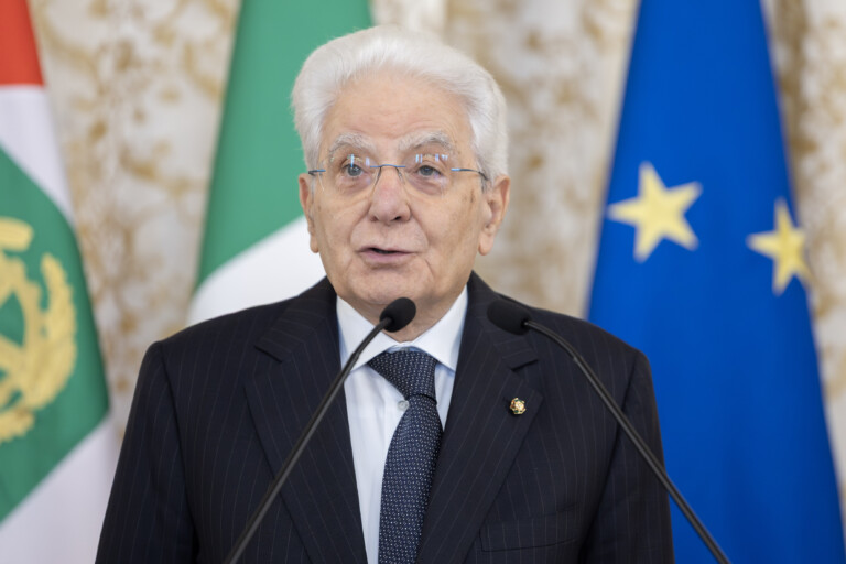 mattarella le travail des enfants constitue toujours une grave violation des droits