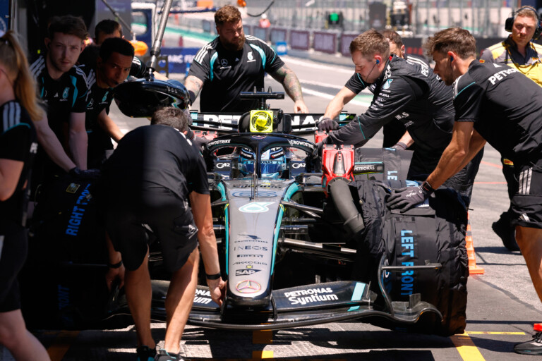grand prix de barcelone russell en pole position devant hamilton antonelli troisieme