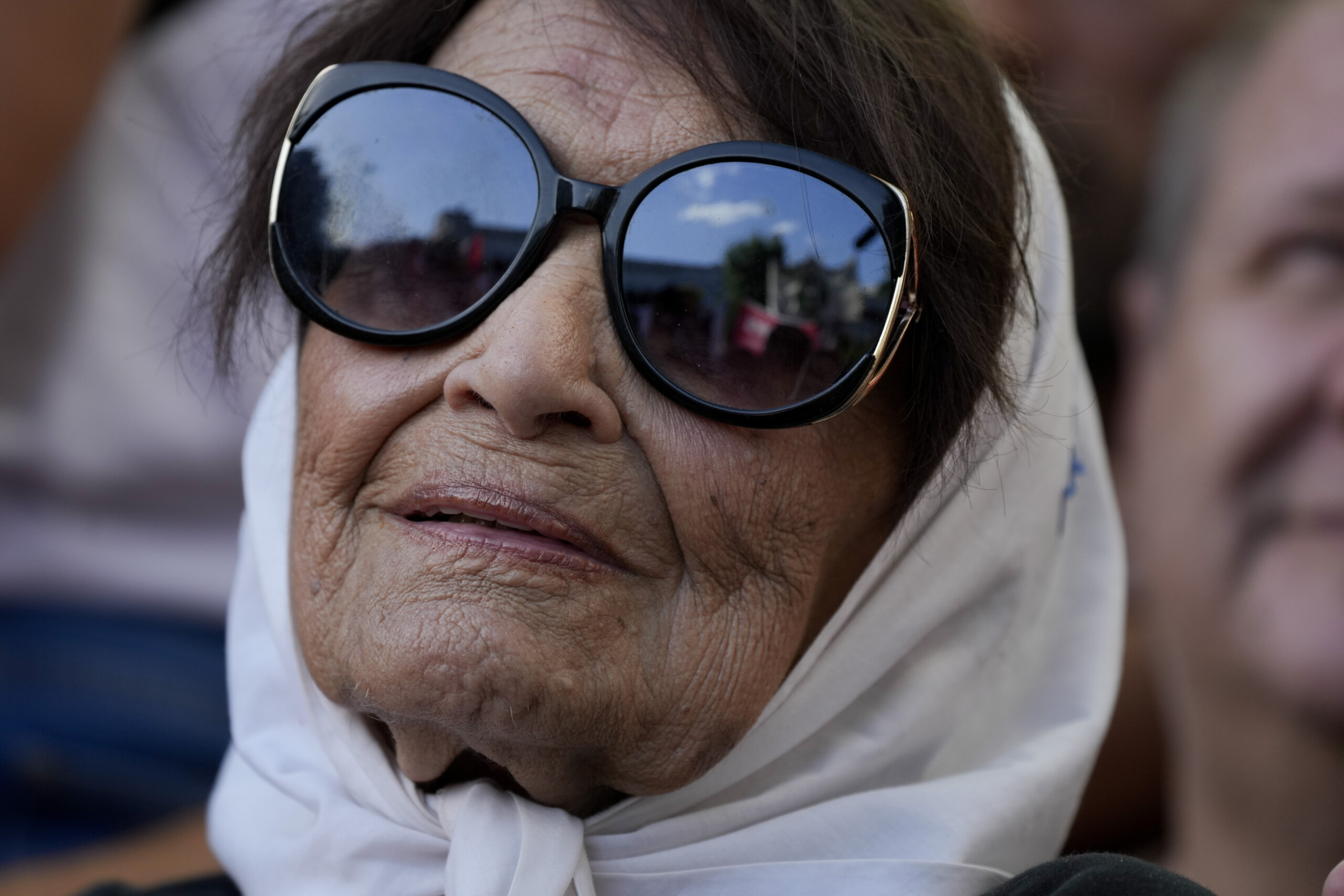 argentine adieu a taty almeida presidente des meres de la plaza de mayo scaled